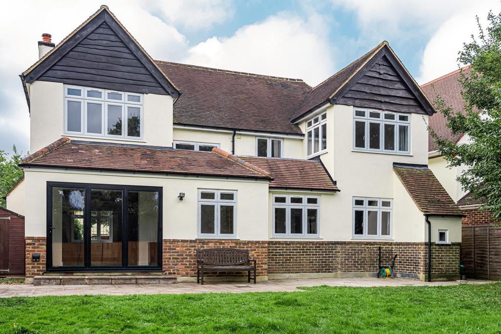Hayes Way, Beckenham 5 bed detached house £1,475,000