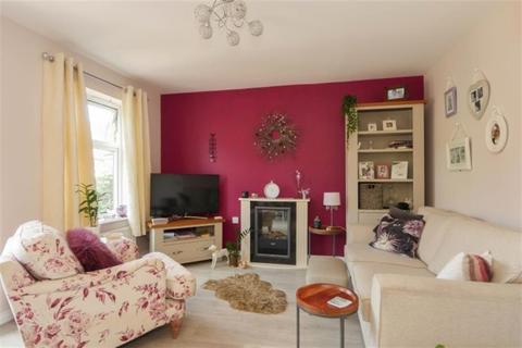10 Baptist Way, Stanningley, Pudsey, LS28 6LA