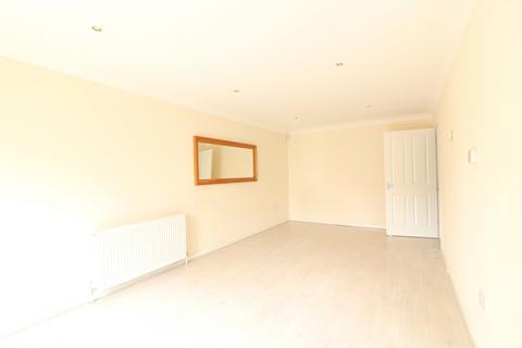 2 bedroom flat to rent, Oliver Avenue,  London, SE25