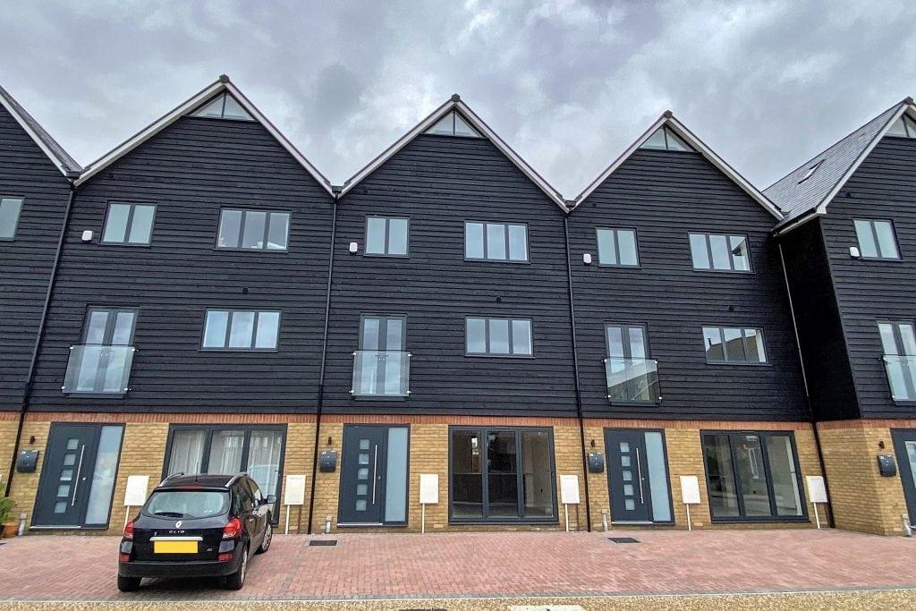 Waterside Close, Faversham 5 bed terraced house £625,000