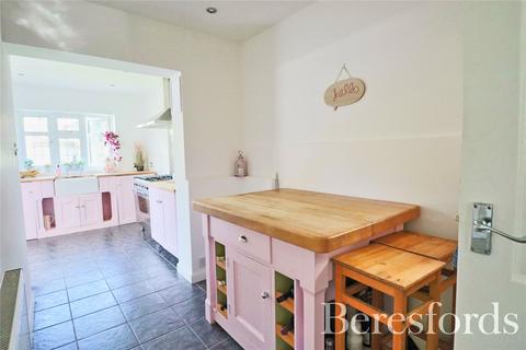 148 Clockhouse Lane, Romford, RM5 2TJ