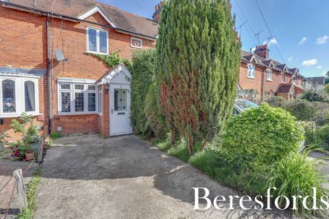 2 bedroom terraced house for sale, Brickfield Cottages, Priests Lane, CM15