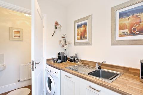 46 Eton Walk, Wakefield, WF1 2FE