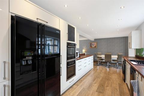 40 Millcroft, Lofthouse, Wakefield, WF3 3TH