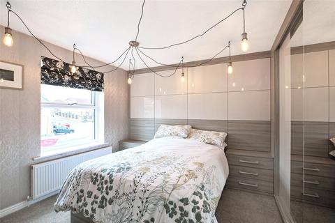40 Millcroft, Lofthouse, Wakefield, WF3 3TH