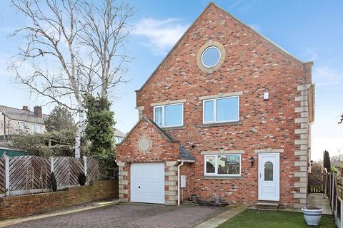 7 Benwood View, Crofton, Wakefield, WF4 1NP