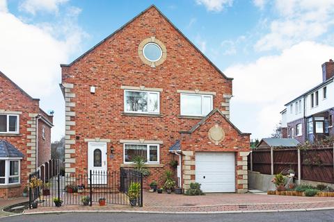 1 Benwood View, Crofton, Wakefield, WF4 1NP
