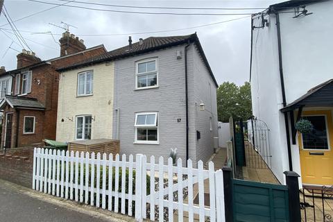 57 Binfield Road, Bracknell, RG42 2AW
