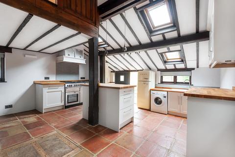 14 Logs Hill, Chislehurst, BR7 5LW
