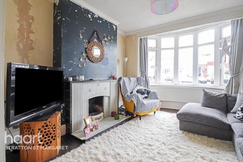20 Okus Grove, Swindon, SN2 7QA