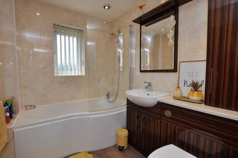 9 Smiddy Fields, Sleights, Whitby, YO22 5DY