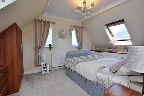 9 Smiddy Fields, Sleights, Whitby, YO22 5DY