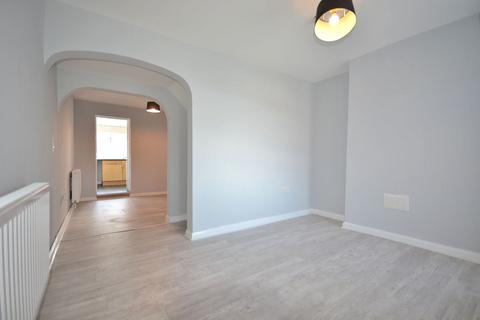 2 bedroom terraced house to rent, Castle Street, Eastwood, Nottingham