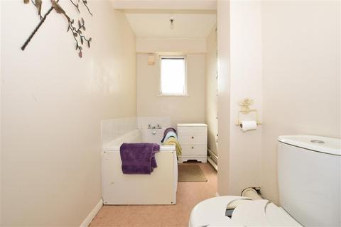 1 bedroom flat for sale - Radnor Bridge Road, Folkestone, Kent
