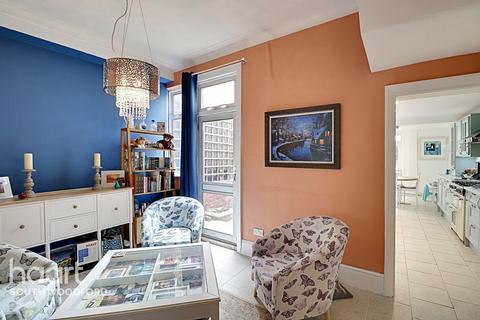 26 Marlborough Road, London, E18 1AP
