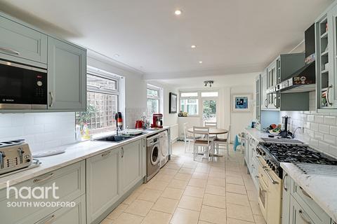 26 Marlborough Road, London, E18 1AP