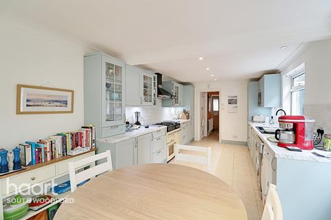 26 Marlborough Road, London, E18 1AP