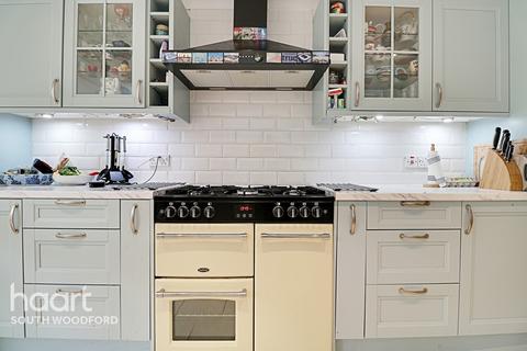26 Marlborough Road, London, E18 1AP