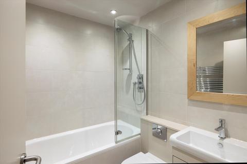 Flat 1, 67 - 69 Drayton Gardens, London, SW10 9QZ