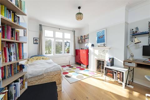 98 Alfriston Road, London, SW11 6NW