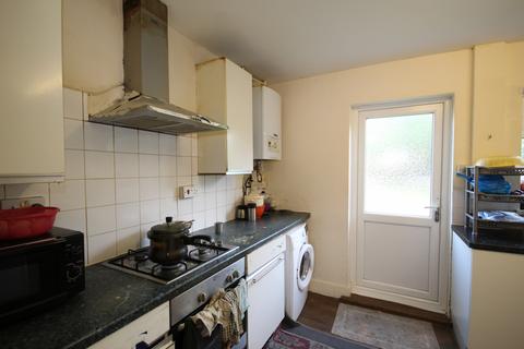 3 bedroom end of terrace house to rent, Lyon Park Avenue, Wembley, Middlesex HA0