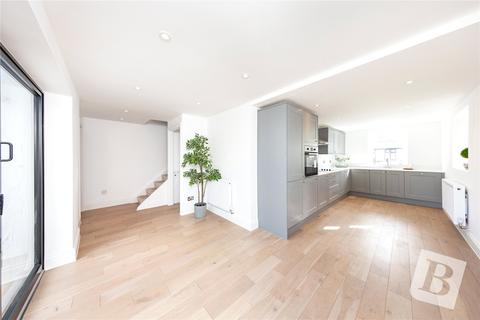 12 Spital Lane, Brentwood, CM14 5NT