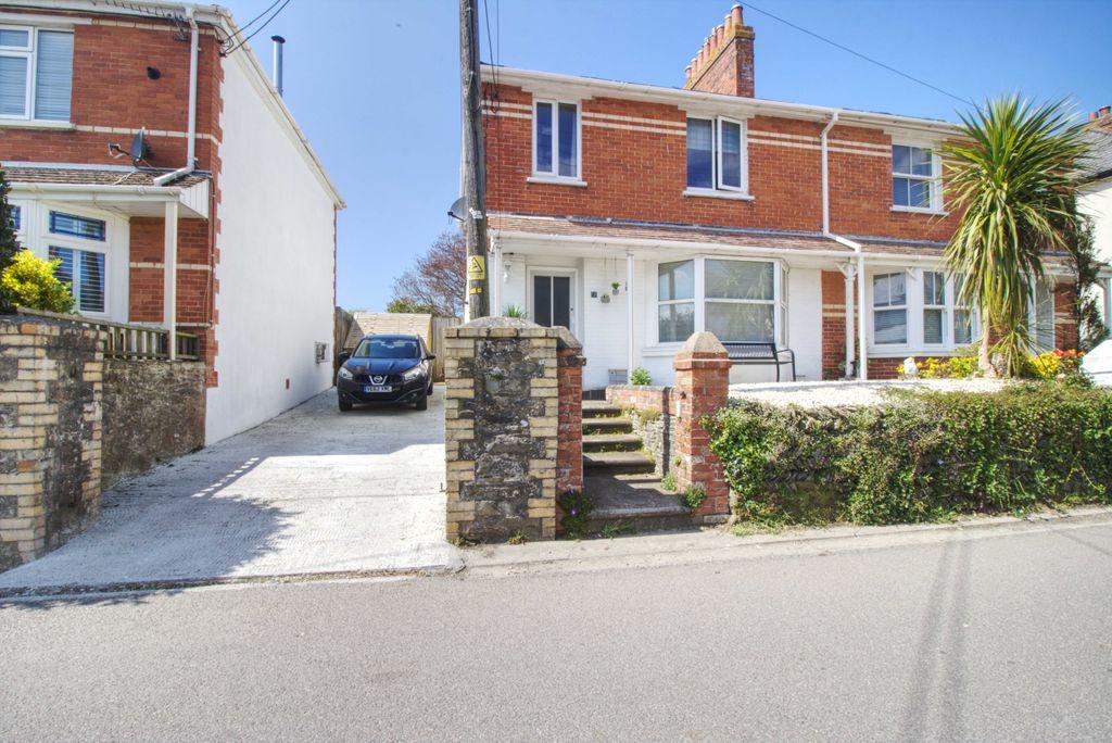 First Field Lane, Braunton EX33 1ES 4 bed semidetached house £400,000
