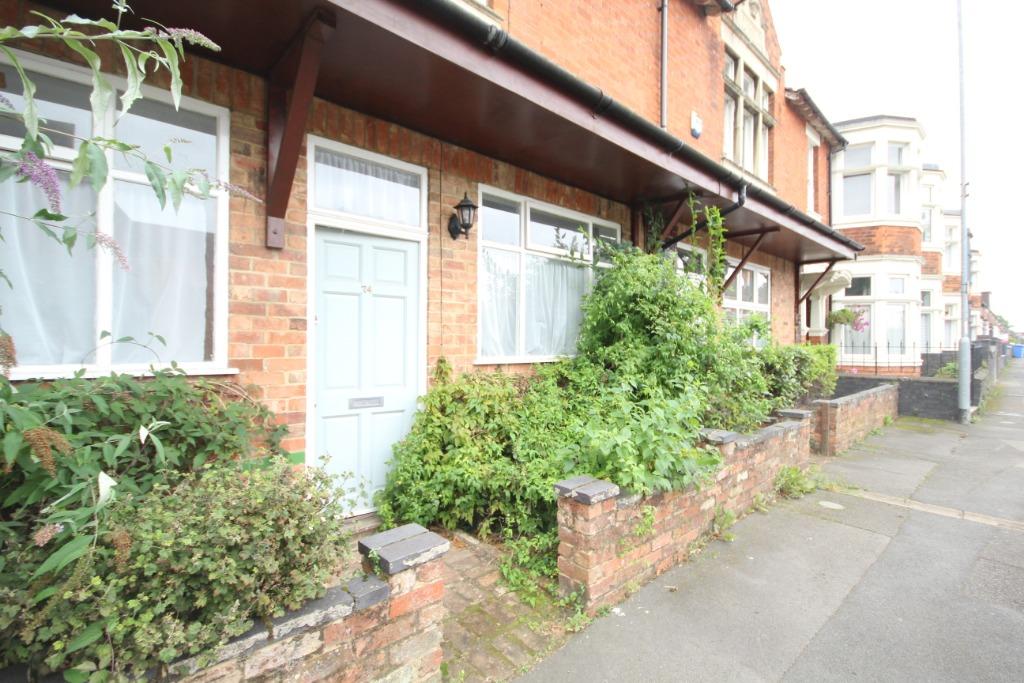 William Street, Kettering, NN16 1 bed flat £695 pcm (£160 pw)