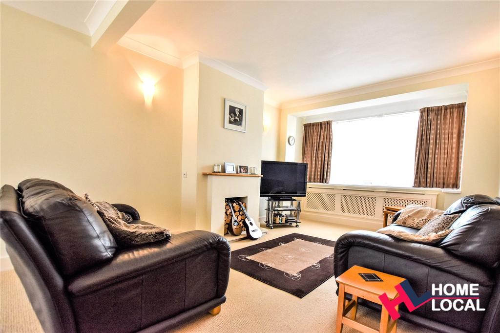 Horace Avenue, Rush Green, Romford, RM7 6 bed semidetached house £