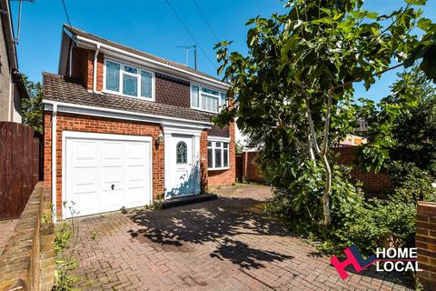 2 Ash Road, Benfleet, SS7 2BA