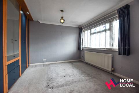 2 Ash Road, Benfleet, SS7 2BA