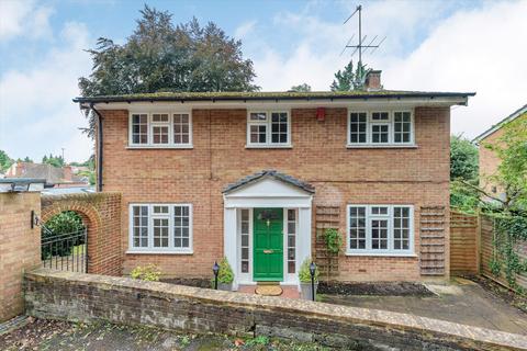 9 Priory Copse, Peppard Common, Henley-on-thames, RG9 5LH