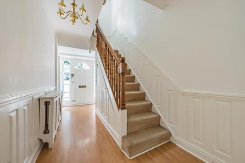 9 Priory Copse, Peppard Common, Henley-on-thames, RG9 5LH