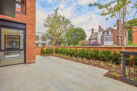 2 bedroom apartment for sale, Boyd House, Kidderpore Avenue, NW3