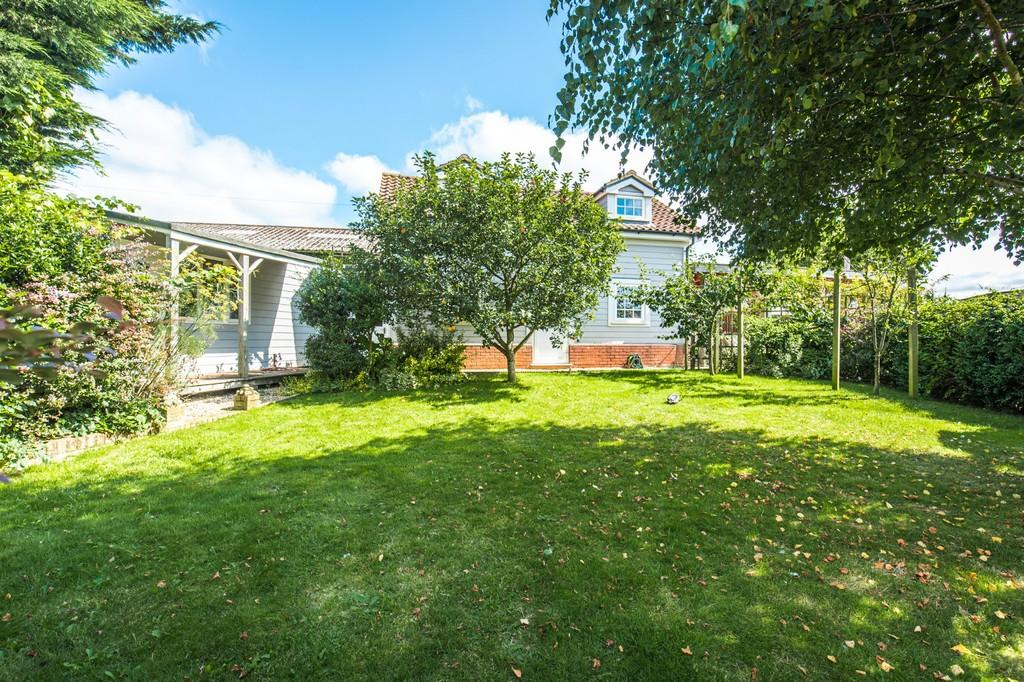 East Rudham 6 bed detached house for sale £695,000