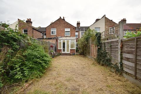 39 Garner Road, London, E17 4HE