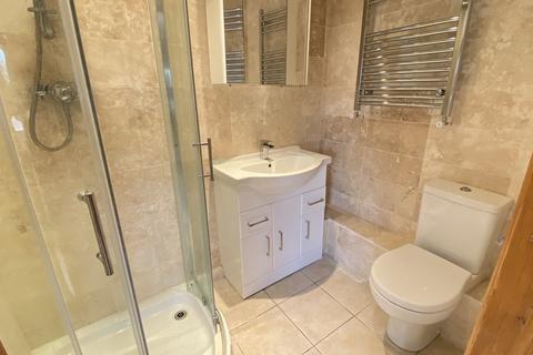 1 bedroom in a house share to rent, Boreham Road, Warminster