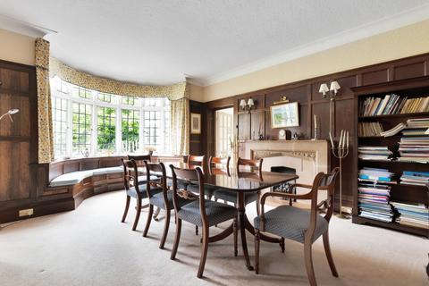 Oakgrove Beech Drive, Kingswood, Tadworth, KT20 6PS