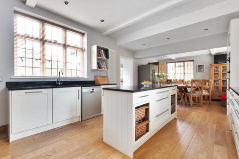 Oakgrove Beech Drive, Kingswood, Tadworth, KT20 6PS