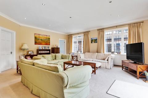 Oakgrove Beech Drive, Kingswood, Tadworth, KT20 6PS