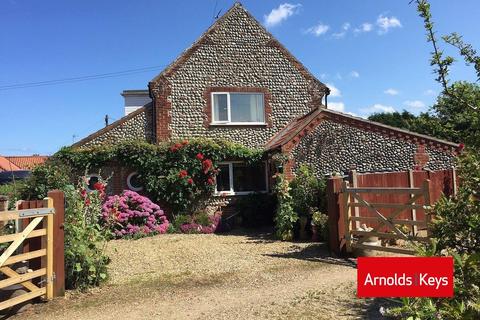 Heather Cottage Back Lane, West Beckham, Holt, NR25 6PH