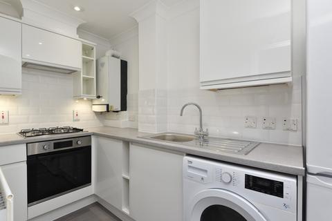 2 bedroom flat to rent, Orient Place, Canterbury