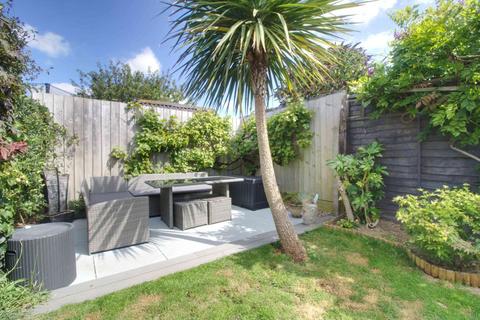 3 Fairway Close, Braunton, EX33 1EA