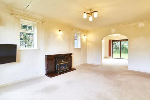 22 Ash Grove, Springhead, Oldham, OL4 4RP