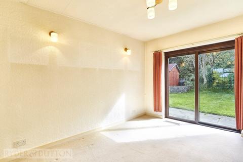 22 Ash Grove, Springhead, Oldham, OL4 4RP