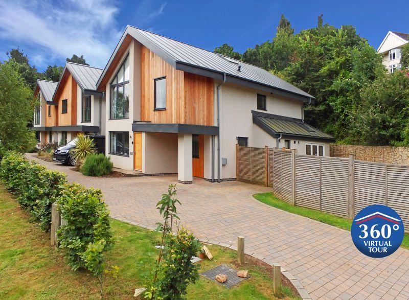 An exceptional city edge 4 bedroom family house at Bridge 4 bed