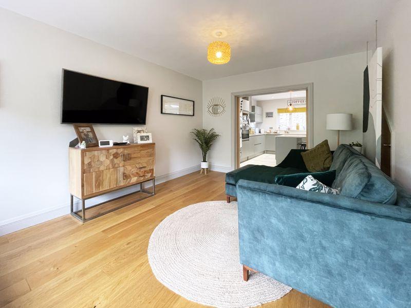 An exceptional city edge 4 bedroom family house at Bridge 4 bed