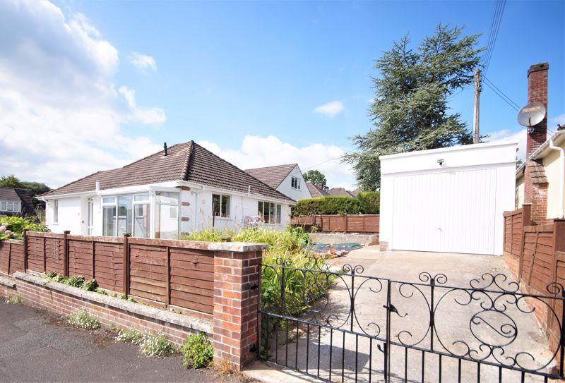 Two double bedroom bungalow, Stoberry Avenue, Centre Wells 2 bed