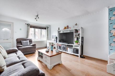 28 Mariette Way, Wallington, SM6 9NL