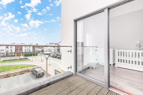20 Cairns Place, London, SW16 5FS